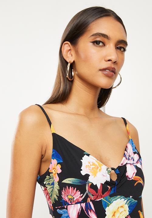 GUESS - Sleeveless tamiko ring jumpsuit - black
