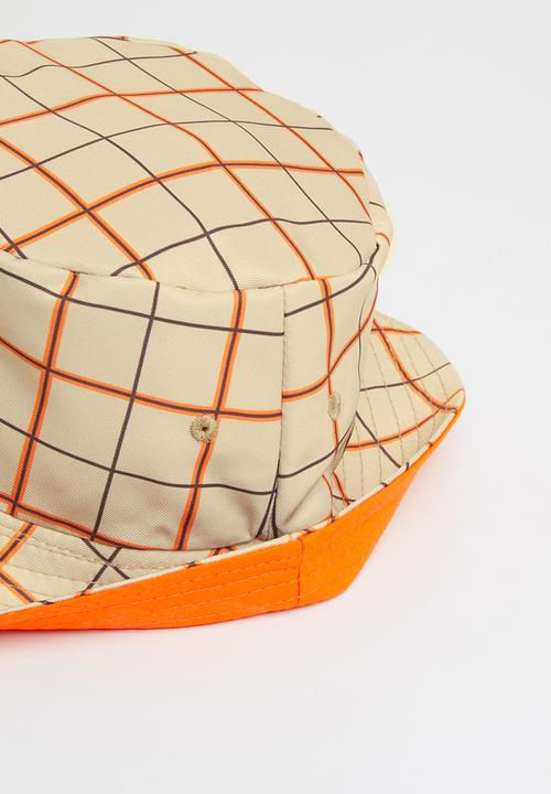 Superbalist - Reversible bucket hat - orange & beige