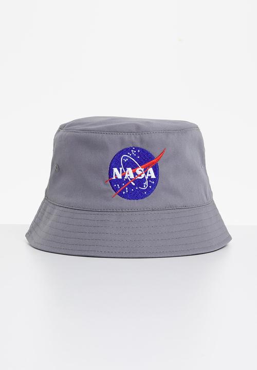 Superbalist - Nasa worm logo bucket hat - grey