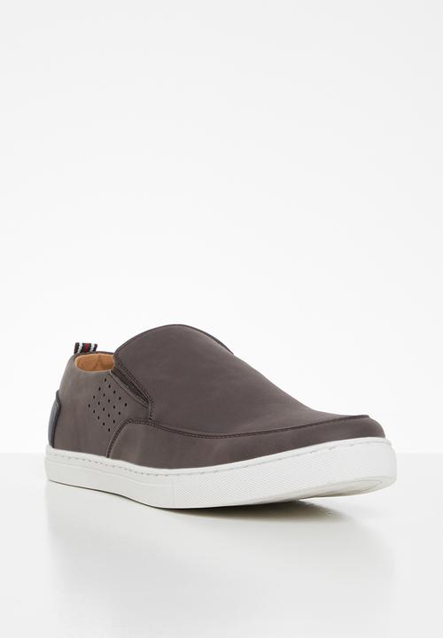 basicthread - Zeke back patch slip on - brown