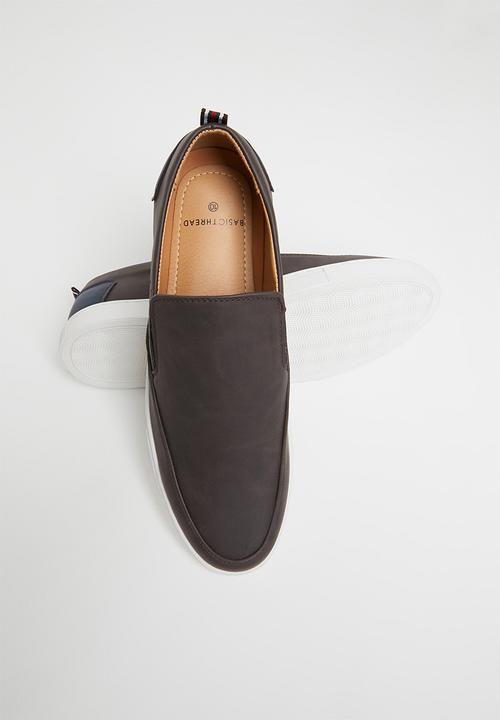 basicthread - Zeke back patch slip on - brown