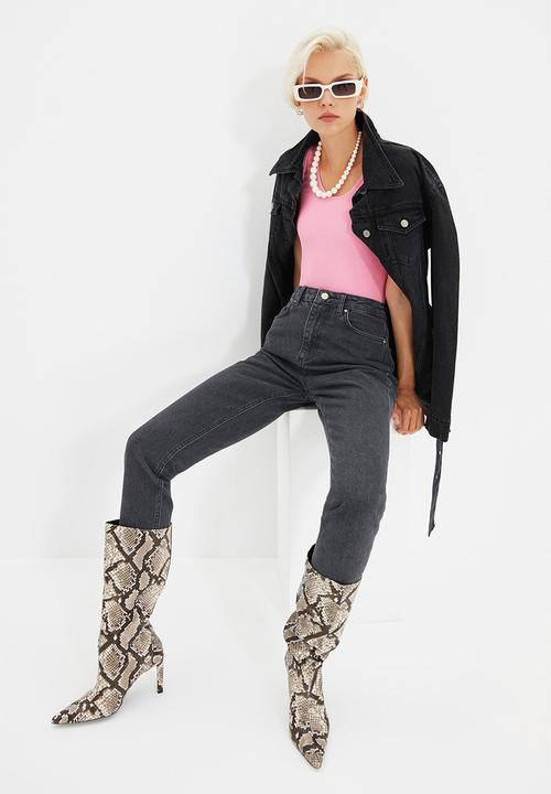 Trendyol - High waist mom jeans - black