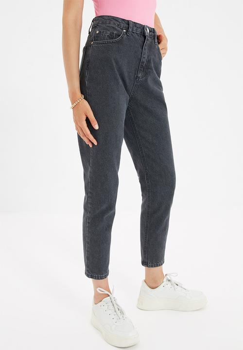 Trendyol - High waist mom jeans - black