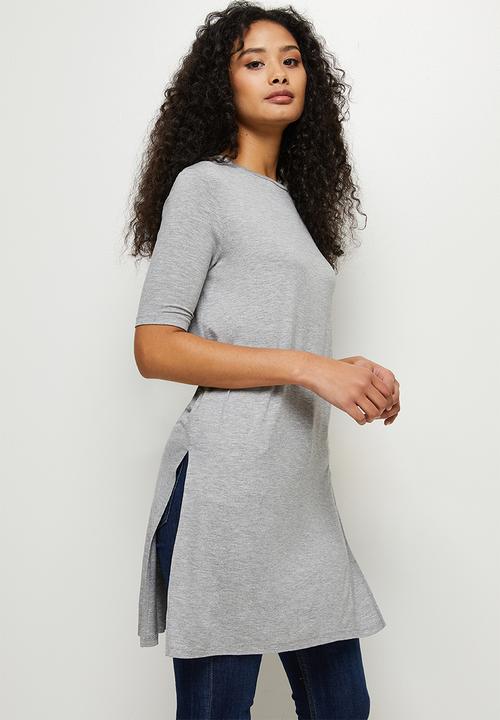edit - Longline deep slit tee - grey