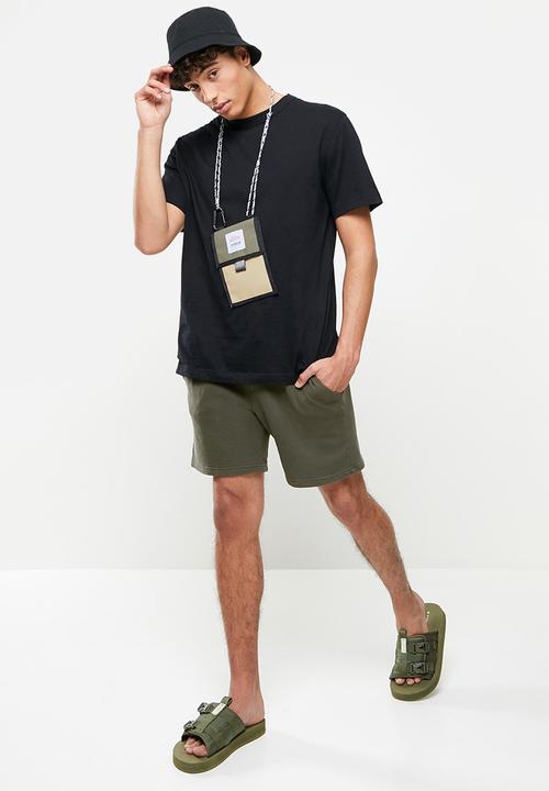 Cotton On - Pigment fleece short - khaki