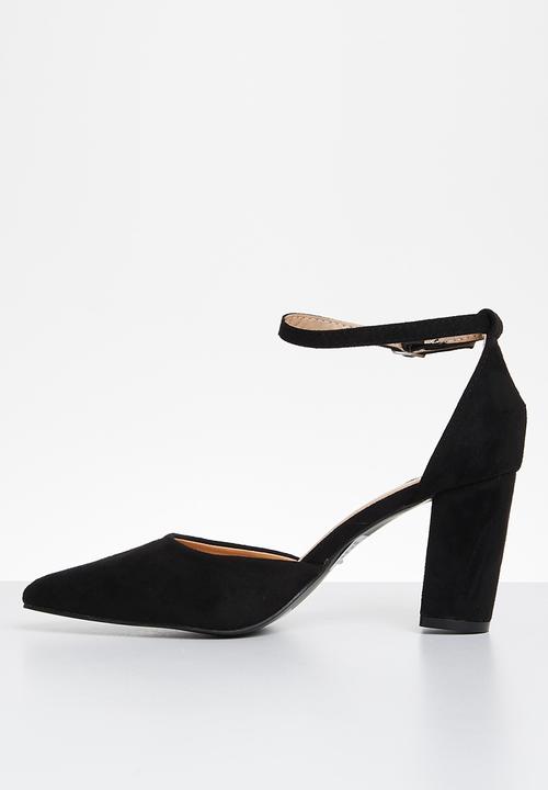 Superbalist - Risha court heel - black