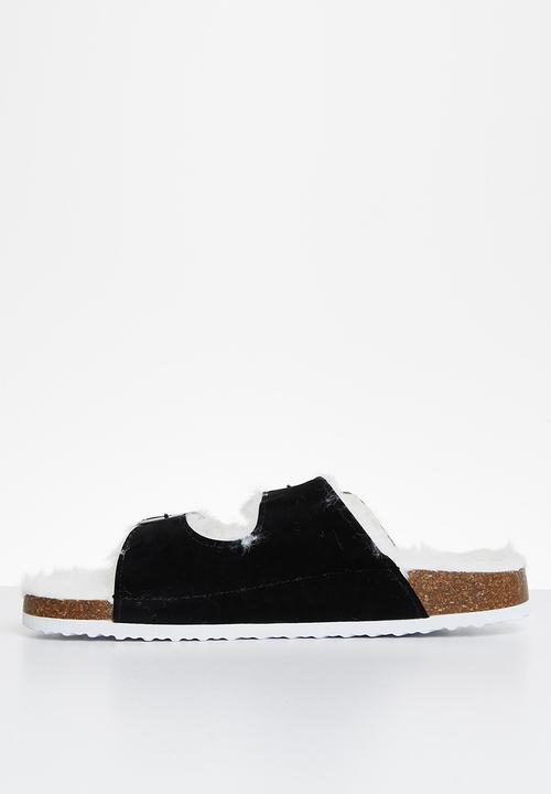 Superbalist - Coby faux fur slide - black