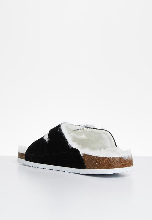 Superbalist - Coby faux fur slide - black