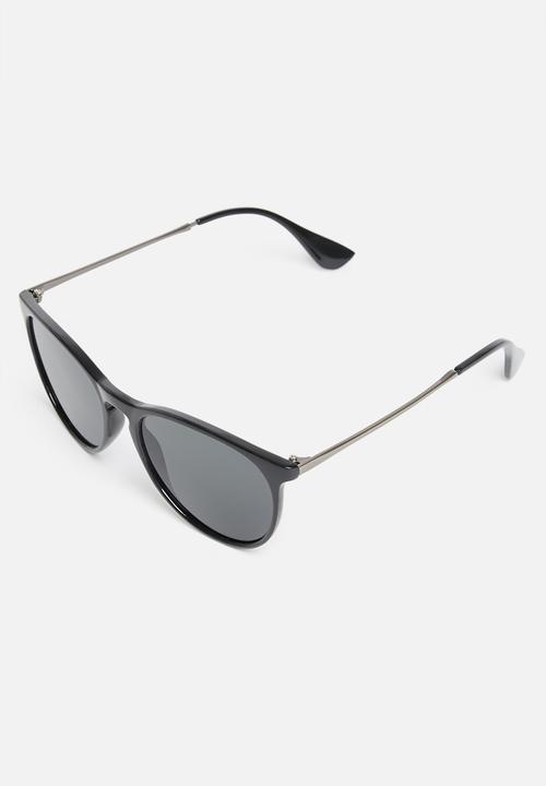 Superbalist - Vince sunglasses - black