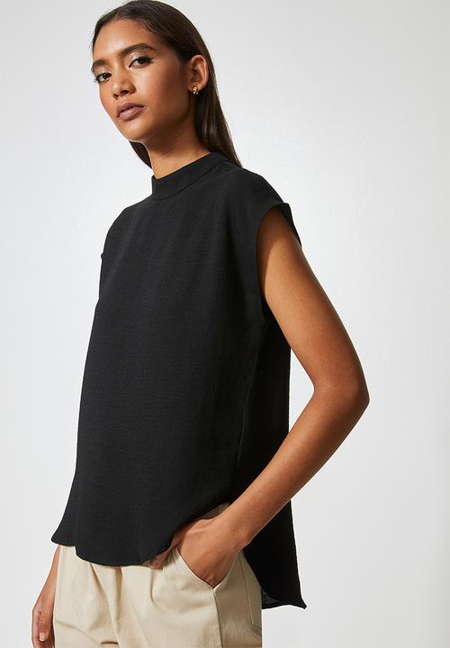 Superbalist - Grown on sleeve t-shirt shell - black
