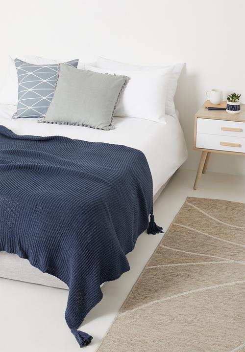 Sixth Floor - Super soft knit throw - navy