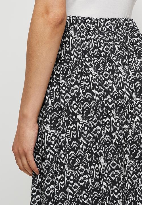 edit - Pull on slit maxi skirt - tropical ikat black