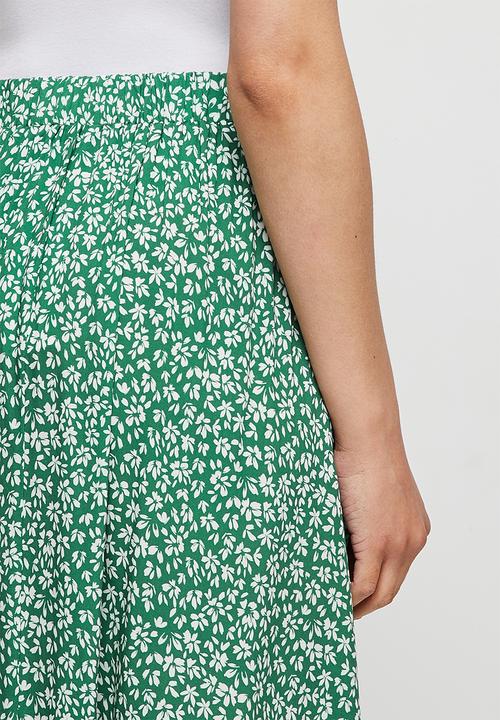 edit - Pull on slit maxi skirt - green ditsy floral