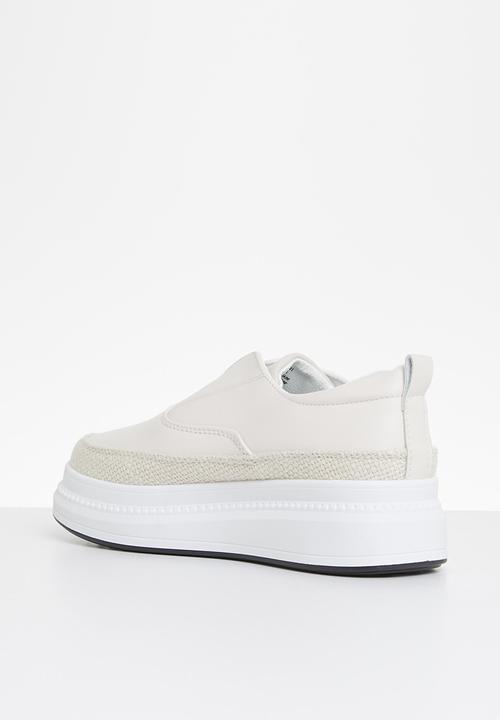 Butterfly Feet - Senhora 2 flatform sneaker - beige