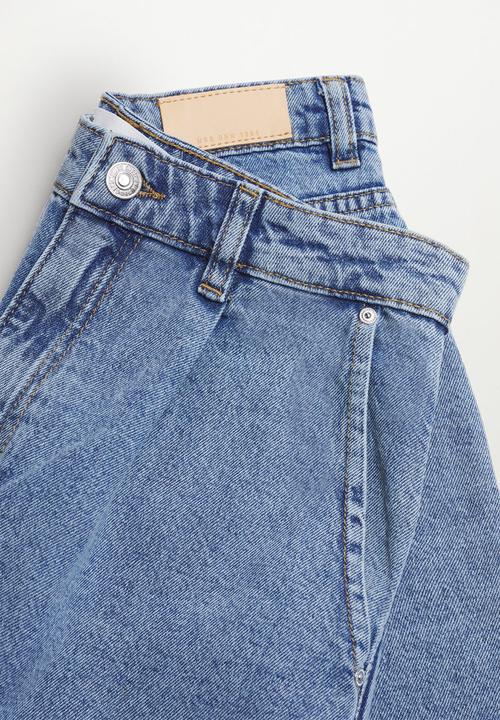 MANGO - Shorts regina - open blue