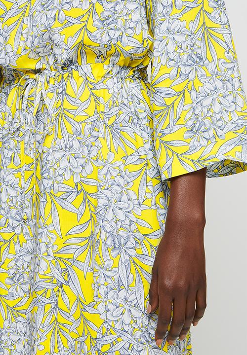 edit - Wide sleeve notch neck midi dress - yellow floral