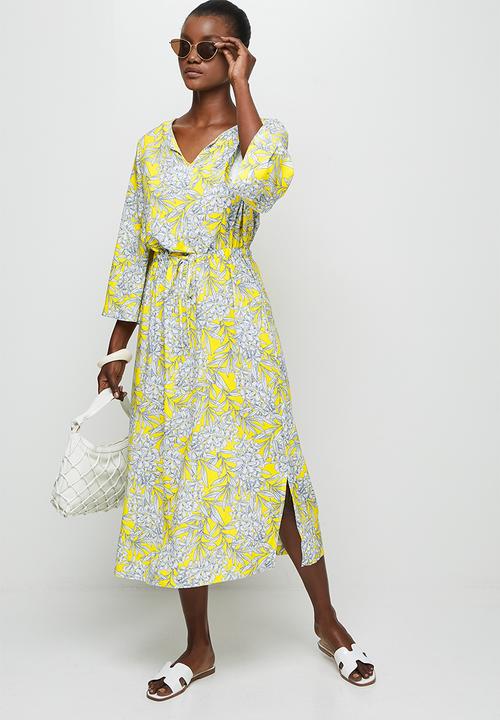 edit - Wide sleeve notch neck midi dress - yellow floral