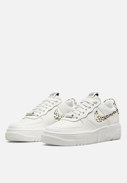 Nike - Air Force 1 Pixel SE - sail-lt lemon twist-black