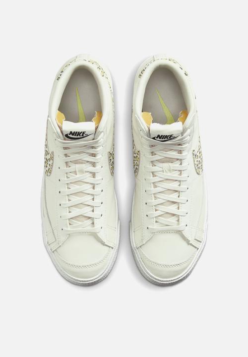 Nike - Blazer mid '77 se - sail/sail-lt lemon twist-black