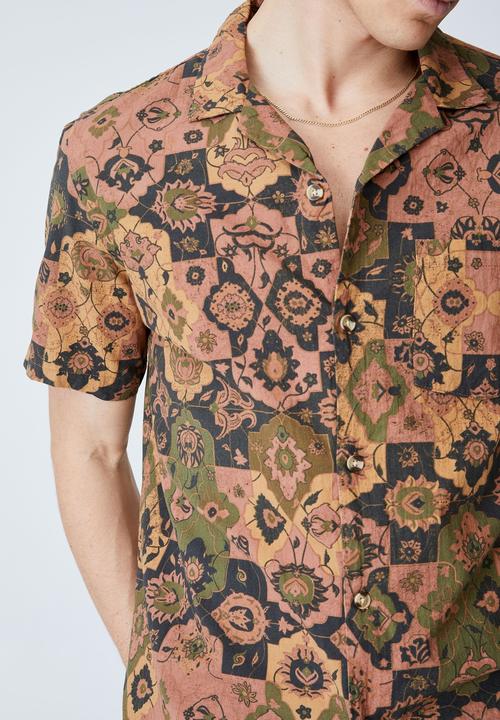 Cotton On - Riviera short sleeve shirt - mustard 70 s paisley