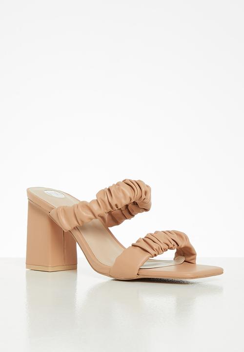 Footwork - Kemmy ruched strap block heel mule - beige
