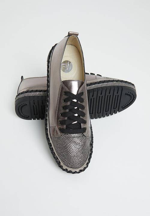 Footwork - Glits  jewelled toe sneaker - pewter