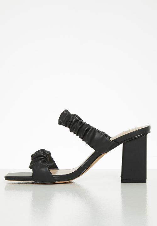 Footwork - Kemmy ruched strap block heel mule - black