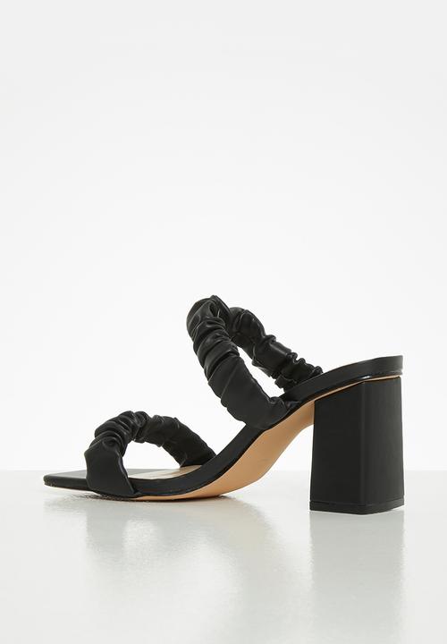 Footwork - Kemmy ruched strap block heel mule - black