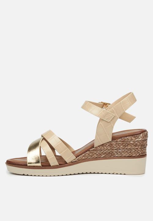 Butterfly Feet - Bellaire wedge - beige