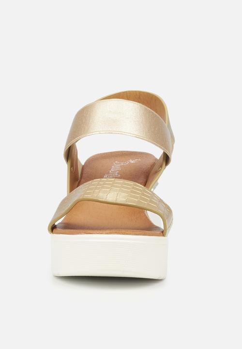 Butterfly Feet - Cascada wedge - gold