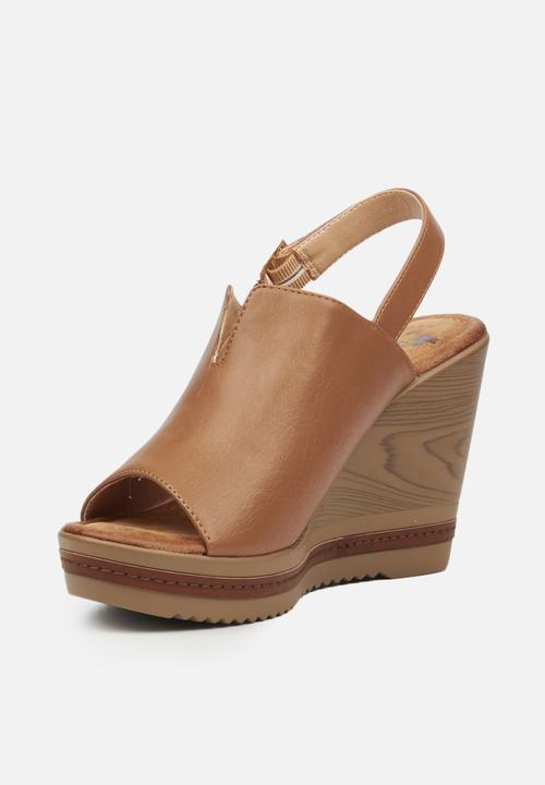 Butterfly Feet - Jordi wedge - tan