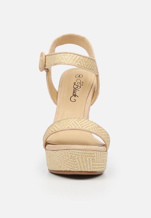 Miss Black - Cielo1 wedge - neutral 