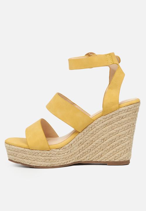Miss Black - Threat1 espadrille wedge - yellow