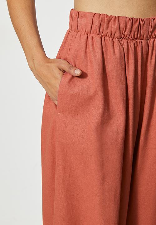 VELVET - Linen pull on wide leg with slits - rust