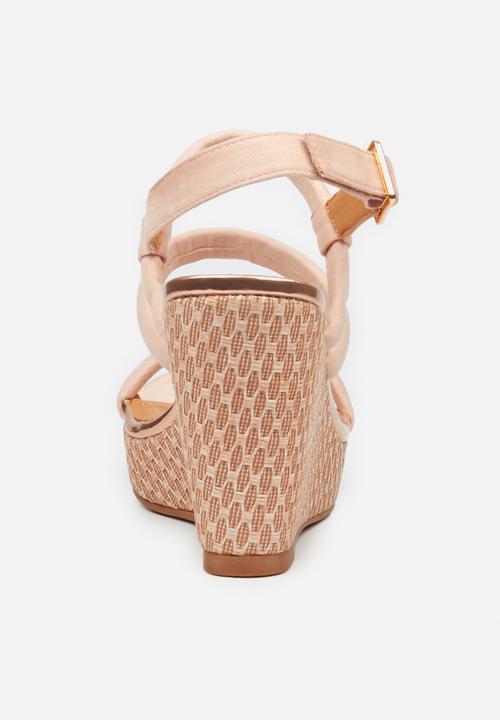 Butterfly Feet - Santana wedge - pink