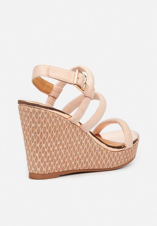 Butterfly Feet - Santana wedge - pink
