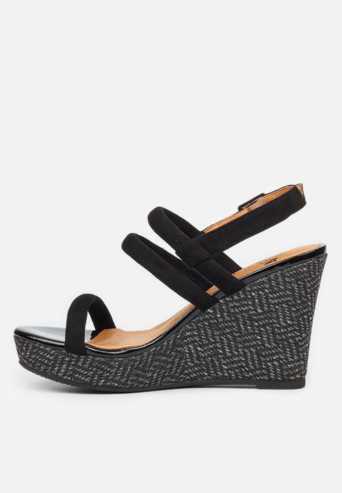Butterfly Feet - Santana wedge - black