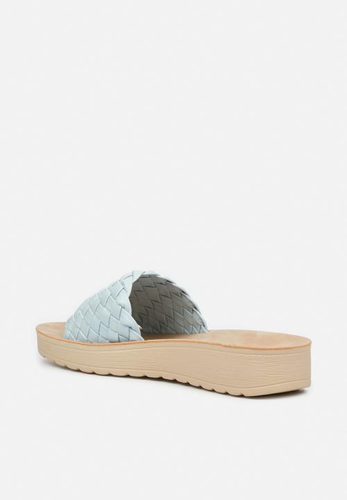Butterfly Feet - Slitheran 2 flatform sandal - light blue