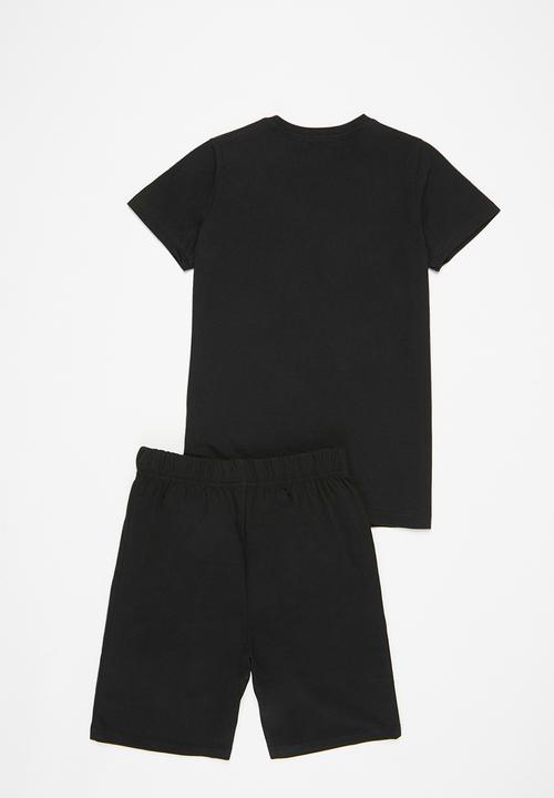Superbalist - Older boys tee & shorts pj set - black