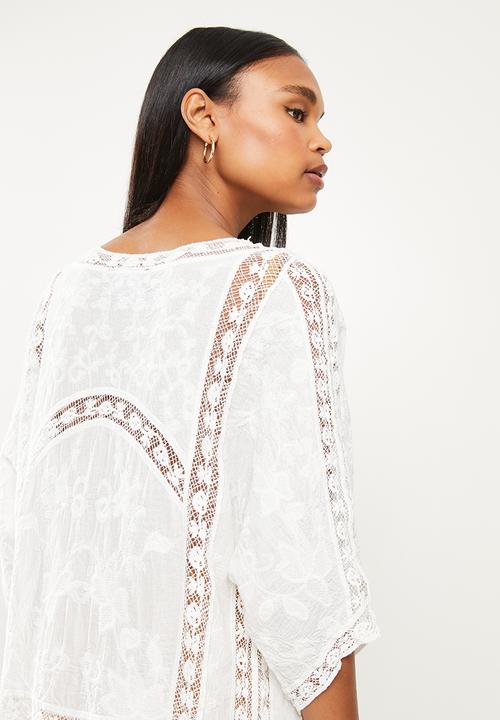 dailyfriday - Lace boarder kaftan - white