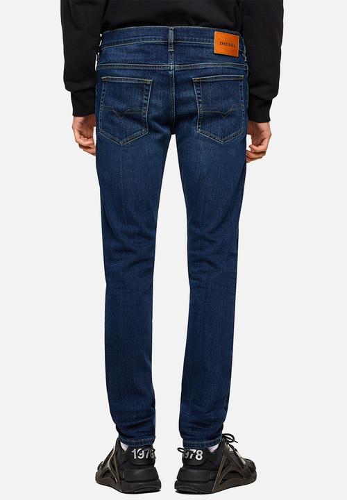 Diesel  - D-yennox tapered jeans - dark wash blue