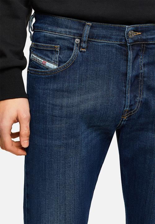 Diesel  - D-yennox tapered jeans - dark wash blue