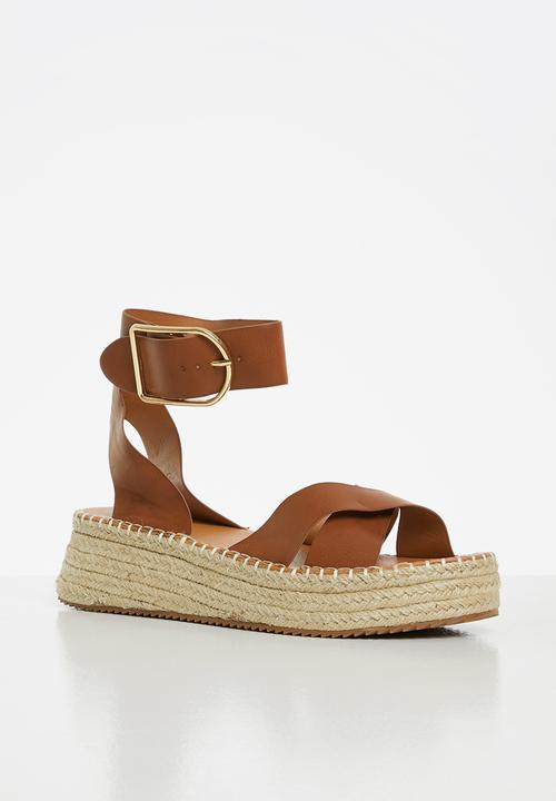 Madison® - Dineka big buckle espadrille sandal - tan
