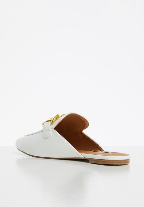 Madison® - Jennifer chain mule - white