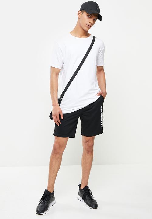 Trendyol - Travis plain shorts - black