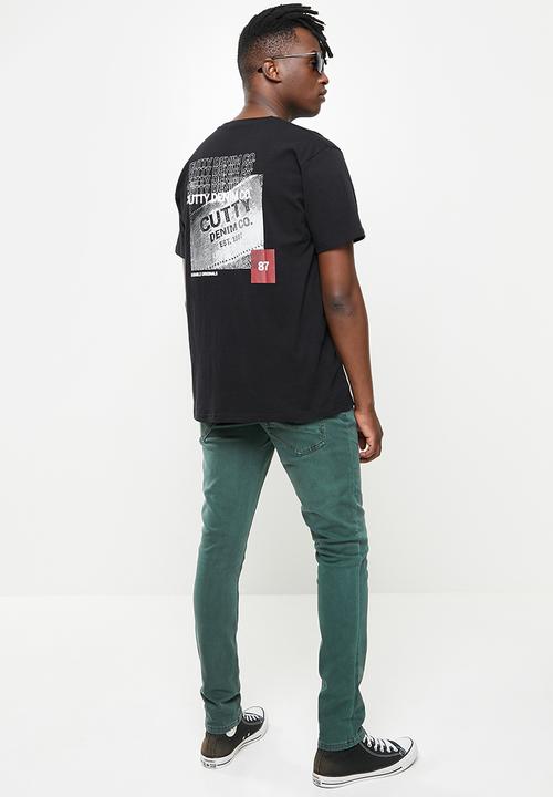 Cutty - Cut box fit printed tee - black