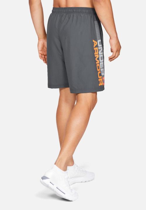 Under Armour - Ua woven wordmark shorts - grey-melange