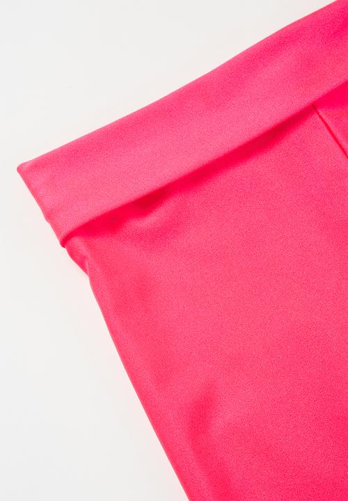 Nike - Nike girls high waisted short - hyper pink