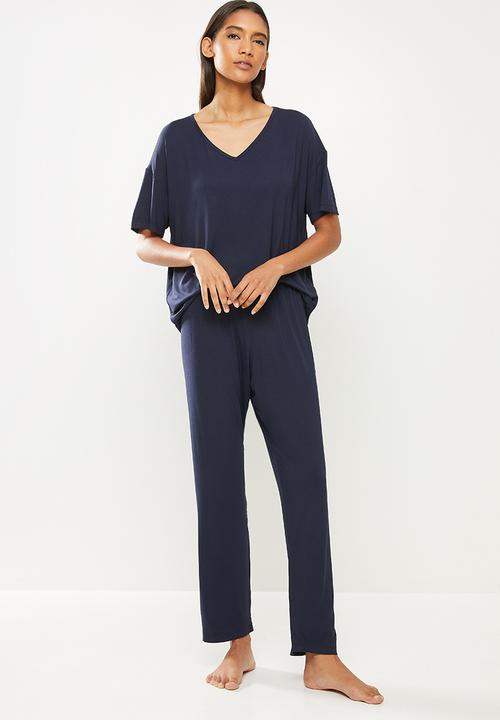 Superbalist - V-neck sleep top & pants set - navy