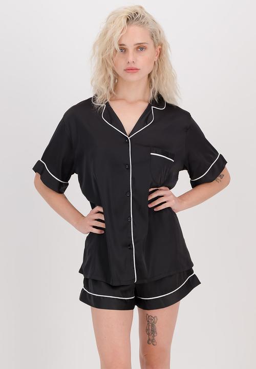 The Lot - Satin pj set short - black